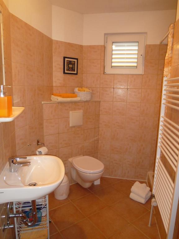 Apartments Helena Оребич Екстер'єр фото